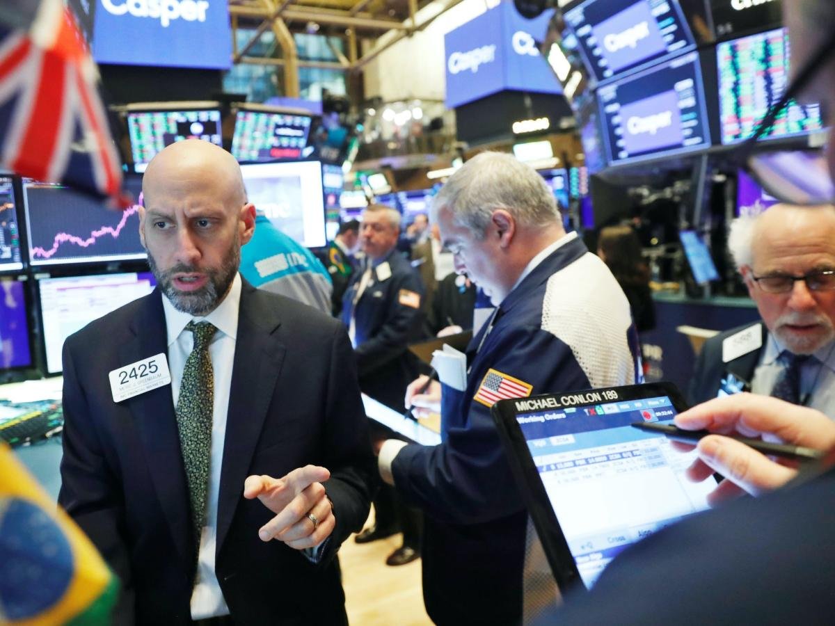 US stock trade was mixed as the Dow Jones ended its worst week since March